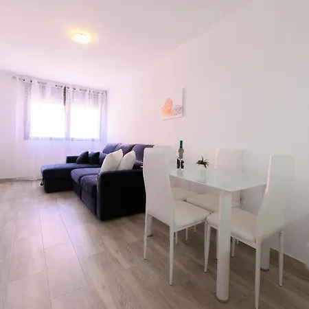 For You Rentals Acogedor apartamento TEMPORAL de un dormitorio en Chamartin MMA323A-2